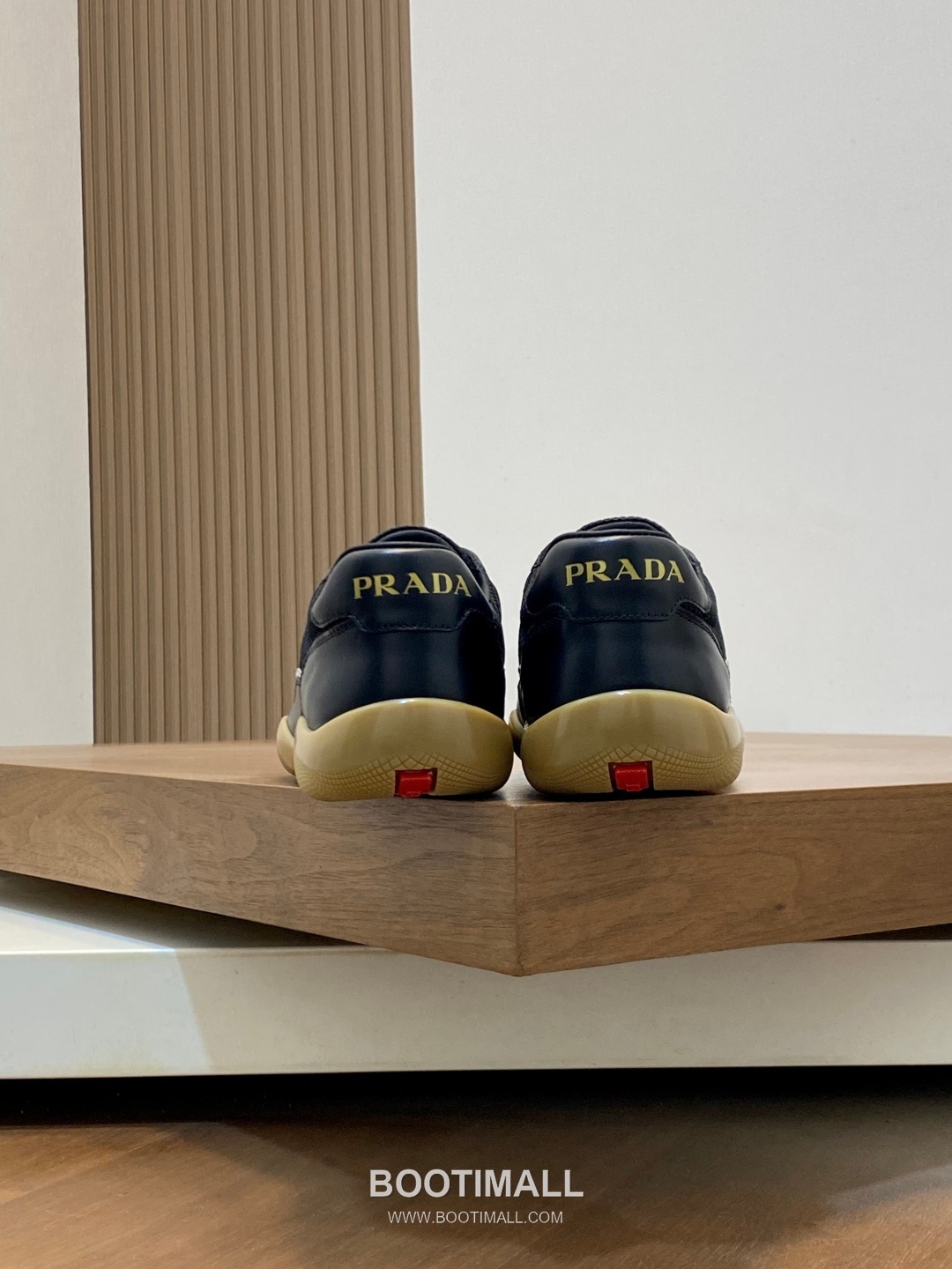 Prada Geometric Panel Runner Calfskin Mesh Khaki Sneakers 프라다 지오메트릭 패널 러너 송아지가죽 메쉬 카키 스니커즈 -9 8