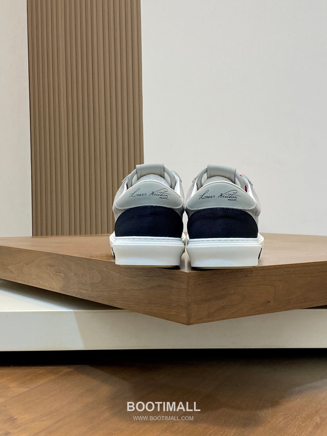 Louis Vuitton Grain Calfskin Napa Trainer Grain Calfskin Napa Leather TPU Sneakers 루이비통 그레인 송아지 나파 트레이너 그레인 송아지 가죽 나파 레더 TPU 스니커즈 8