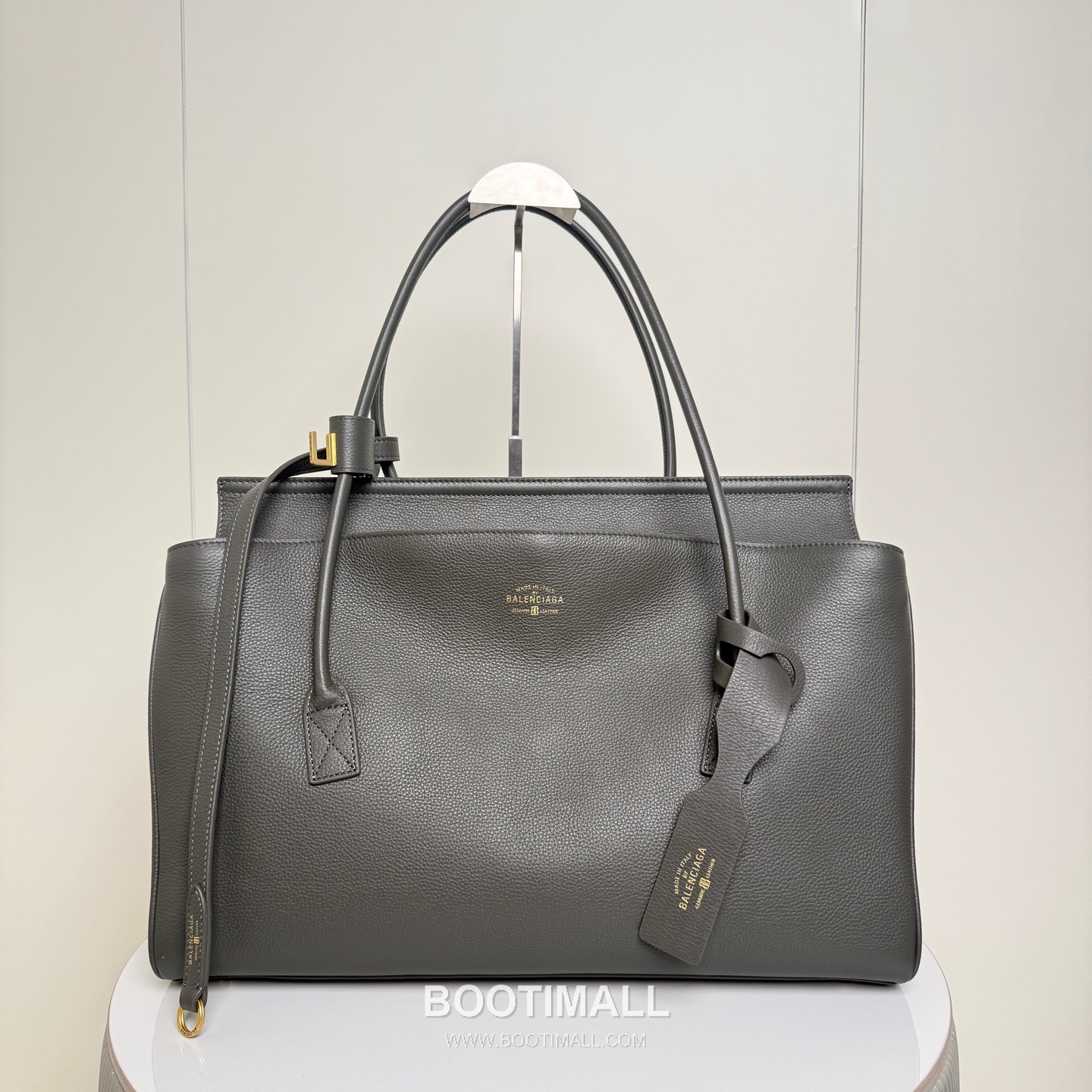 Balenciaga Carrie Carry All Litchi Grain Calfskin Top Handle Bag 발렌시아가 캐리 올 리치 그레인 카프스킨 탑핸들백 53.8cm 3