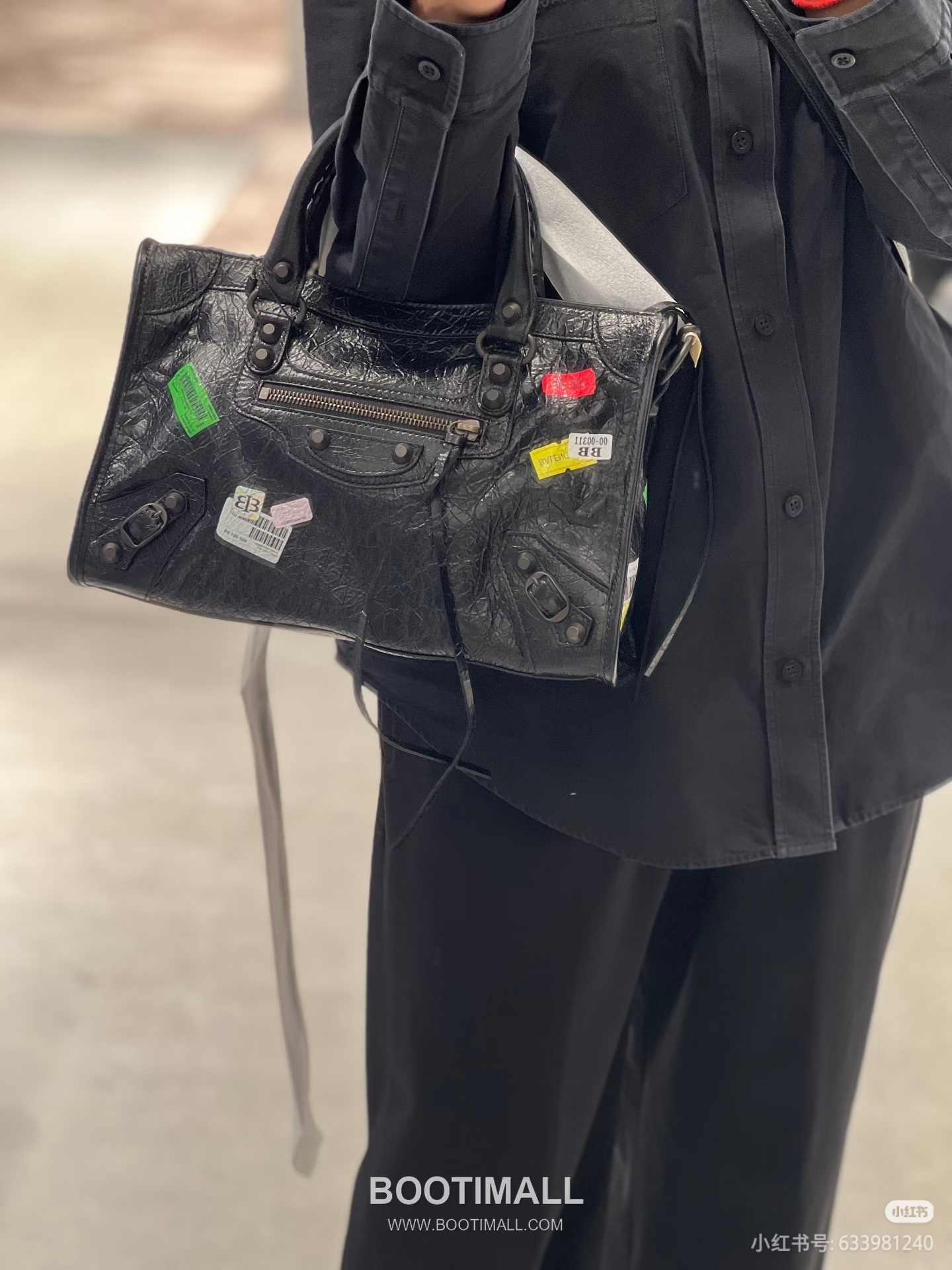 Balenciaga Le City Patch Print Small Shoulder Bag 발렌시아가 르 시티 패치 프린트 스몰 숄더백 23cm 7