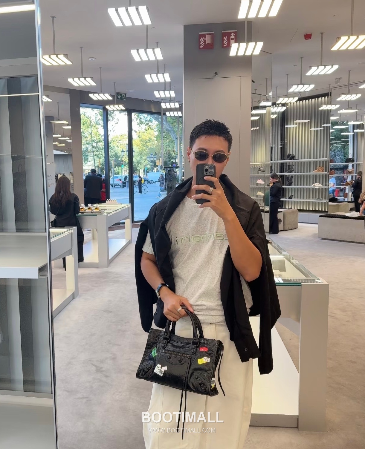 Balenciaga Le City Patch Print Small Shoulder Bag 발렌시아가 르 시티 패치 프린트 스몰 숄더백 23cm 9