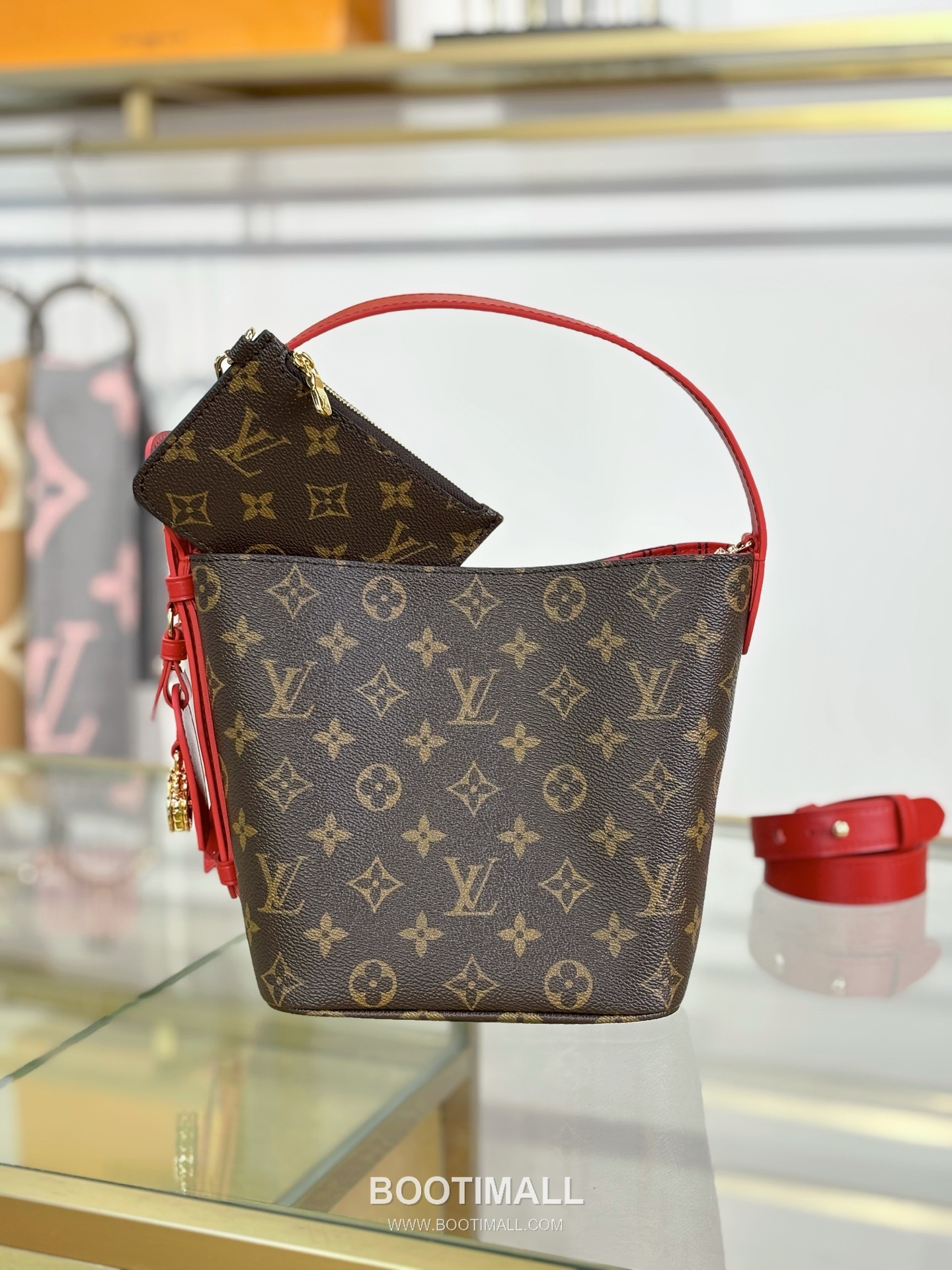 Louis Vuitton All In BB Monogram Canvas Red Top Handle Bag M28317 루이비통 올인 BB 모노그램 캔버스 레드 탑핸들백 18cm 8