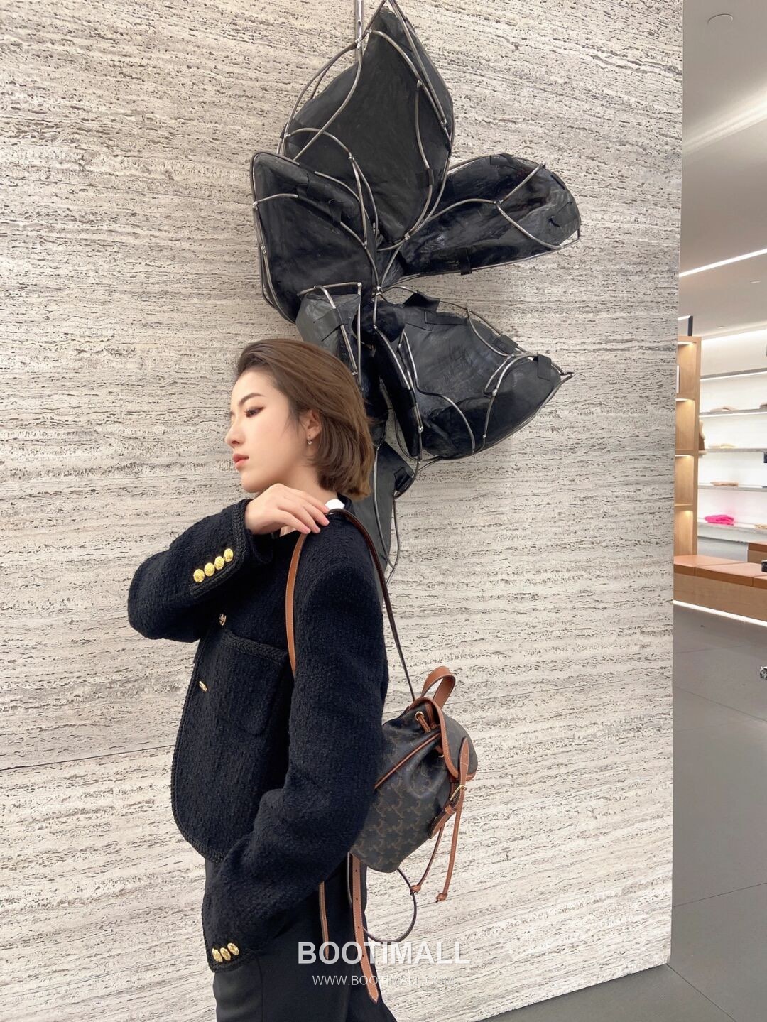 Celine Triomphe Mini Backpack Calfskin Leather Zip Wallet 셀린느 트리옴프 미니 백팩 카프스킨 레더 지퍼지갑 20cm 3