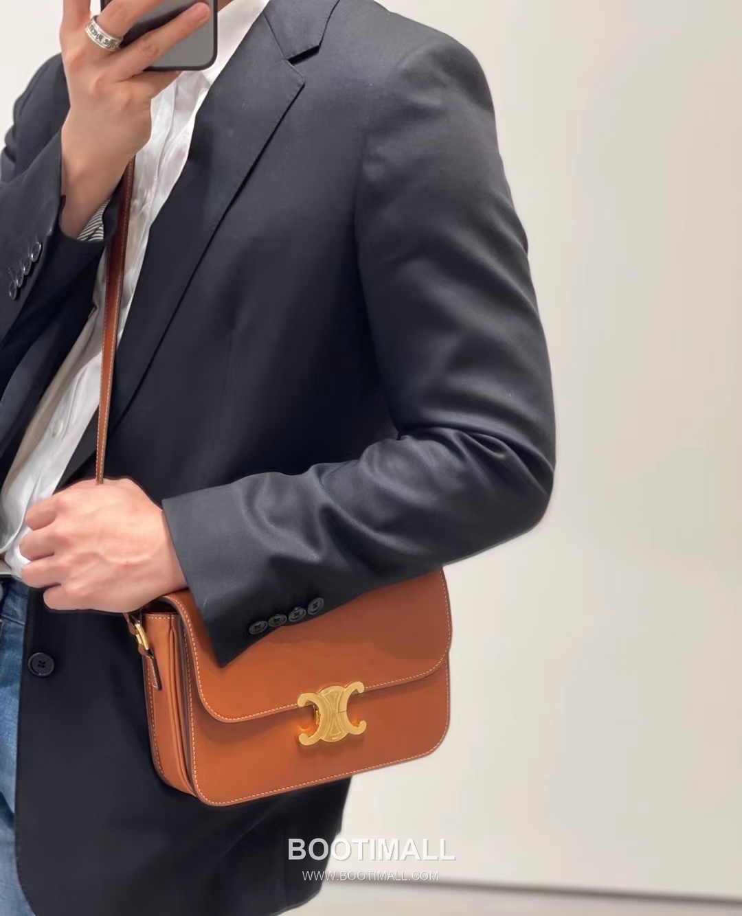 Celine Triomphe Medium Flap Smooth Calfskin Black Long Wallet 셀린느 트리옴프 미디엄 플랩 스무스 카프스킨 블랙 장지갑 22.5cm 2