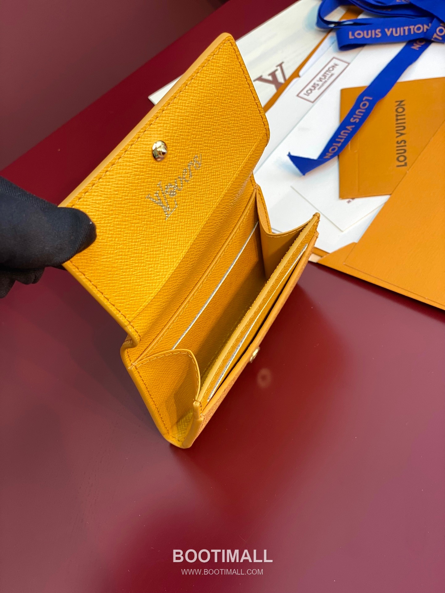 Louis Vuitton Envelope Monogram Heritage Canvas Yellow Card Holder 루이비통 앙벨로프 모노그램 헤리티지 캔버스 옐로우 카드홀더 10.5cm 6