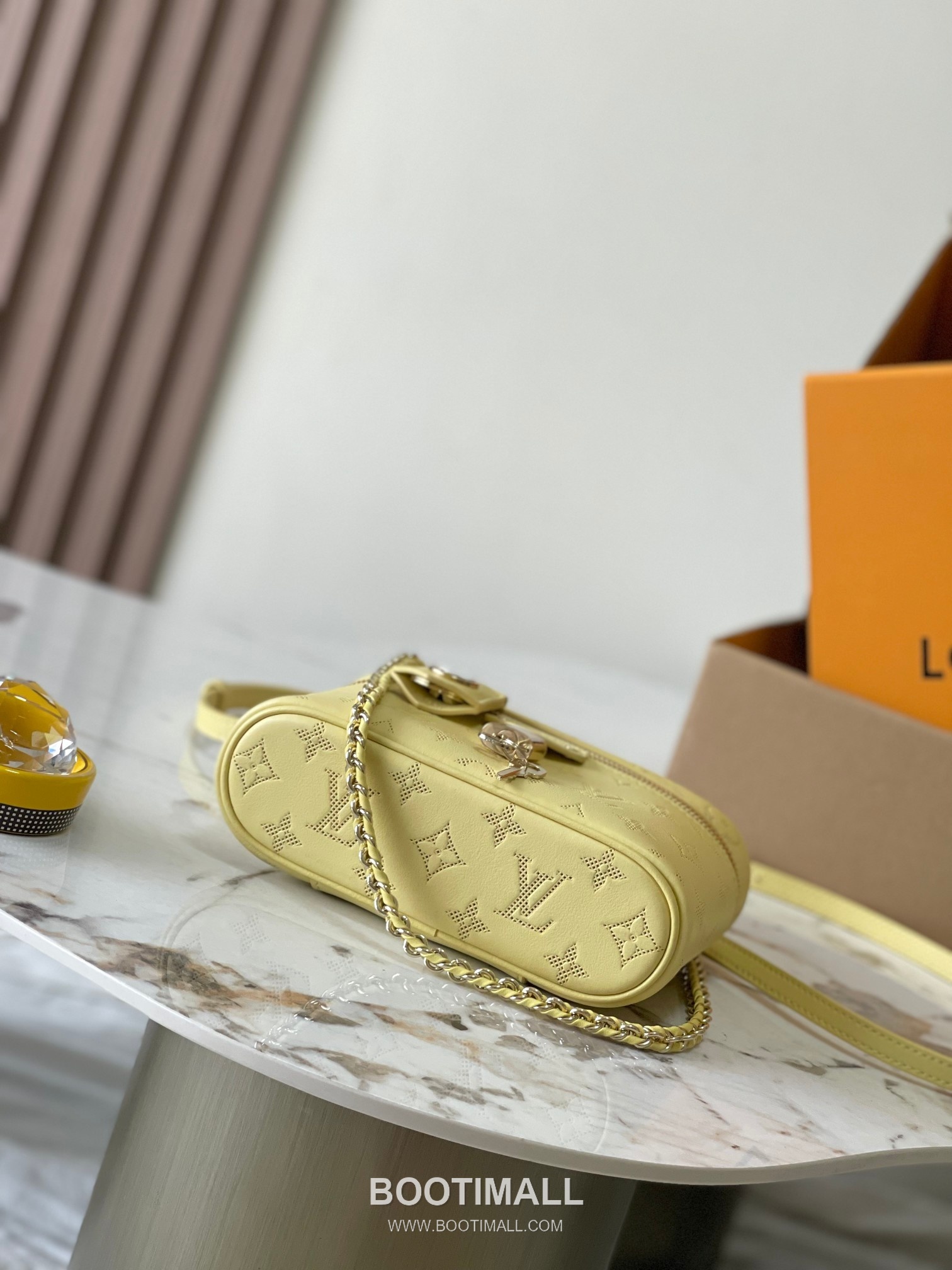 Louis Vuitton Vanity Flower Ring Coated Canvas Yellow Zip Wallet 루이비통 배니티 플라워 링 코티드 캔버스 옐로우 지퍼 지갑 19cm 4