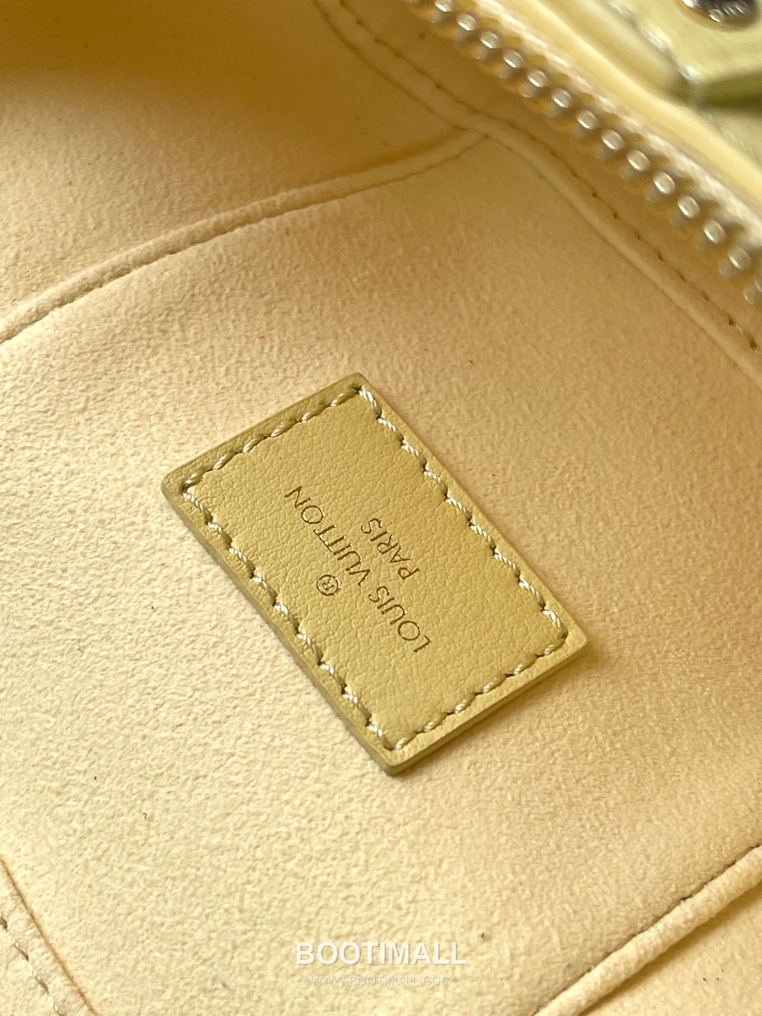 Louis Vuitton Vanity Flower Ring Coated Canvas Yellow Zip Wallet 루이비통 배니티 플라워 링 코티드 캔버스 옐로우 지퍼 지갑 19cm 9