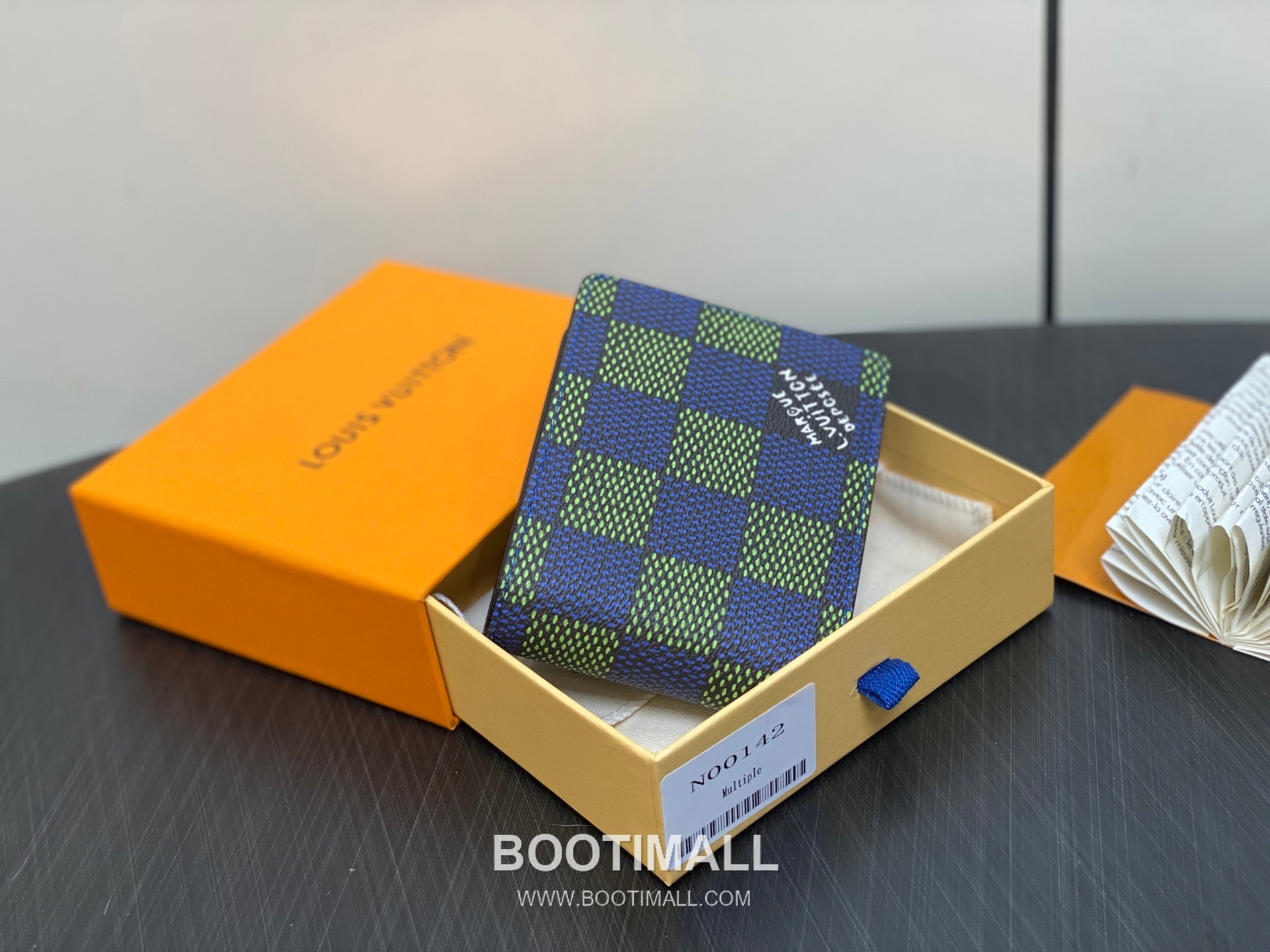 Louis Vuitton Damier Heritage Multiple Coated Canvas Blue Bifold Wallet 루이비통 다미에 헤리티지 멀티플 코티드 캔버스 블루 반지갑 11cm 2