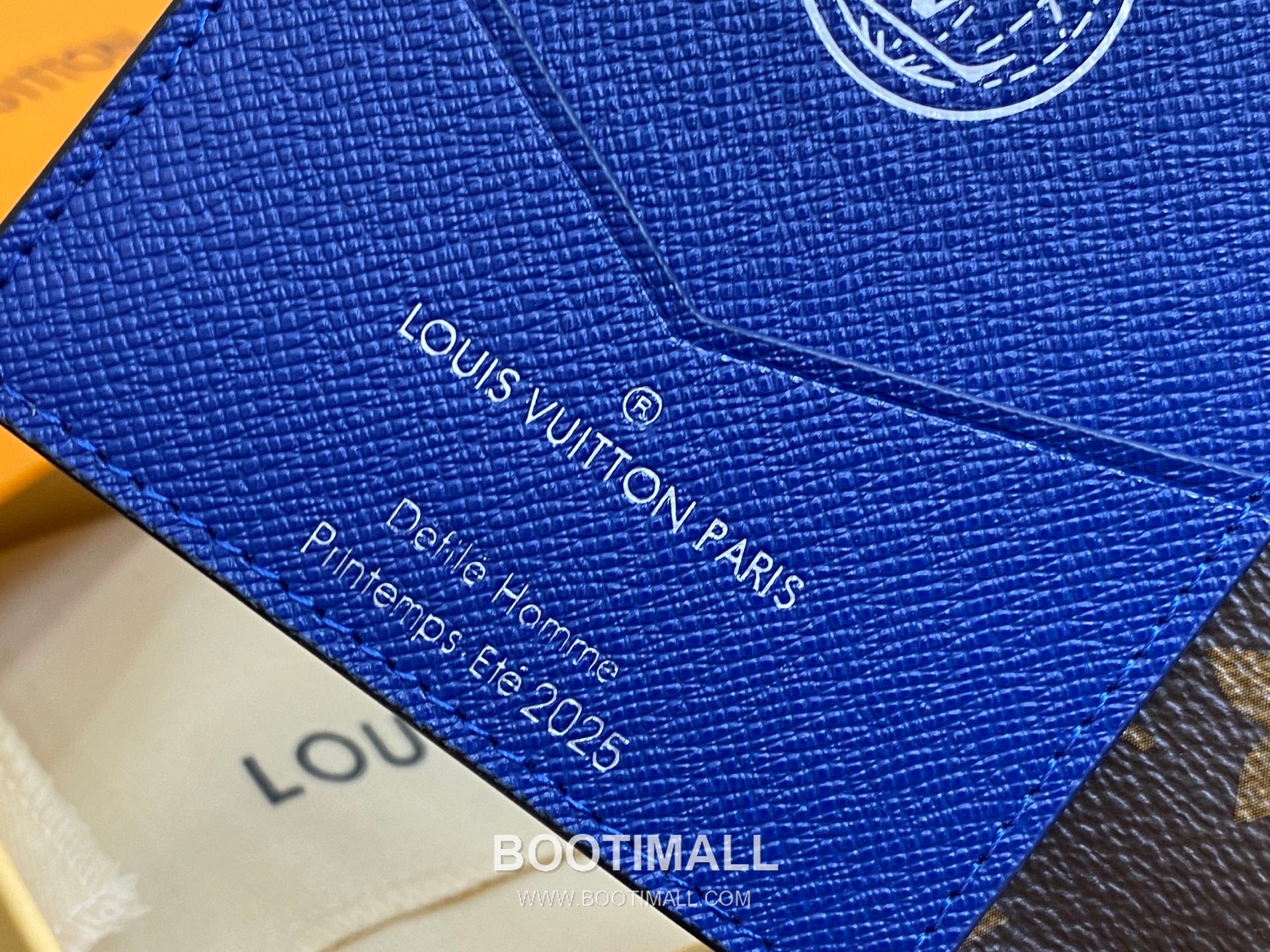 Louis Vuitton Damier Heritage Passport Cover Coated Canvas and Monogram Blue Card Case 루이비통 다미에 헤리티지 여권 커버 코티드 캔버스와 모노그램 블루 카드케이스 14cm 7