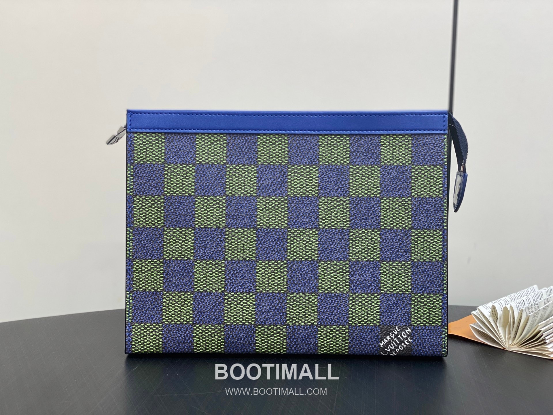 Louis Vuitton Pochette Voyage MM Damier Graphite Coated Canvas Blue Zip Wallet 루이비통 포쉐트 보야주 MM 다미에 그래피트 코티드 캔버스 블루 지퍼 지갑 27cm 1