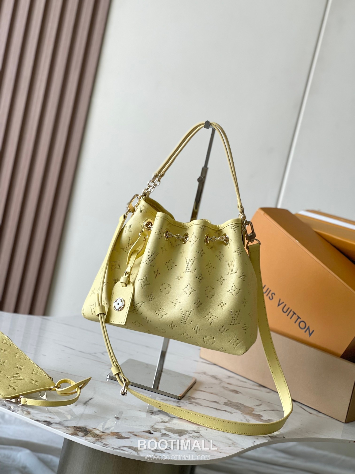 Louis Vuitton Bundle Monogram Perforated Embossed Cowhide Yellow Long Wallet 루이비통 번들 모노그램 퍼포레이티드 엠보싱 소가죽 옐로우 장지갑 28cm 1