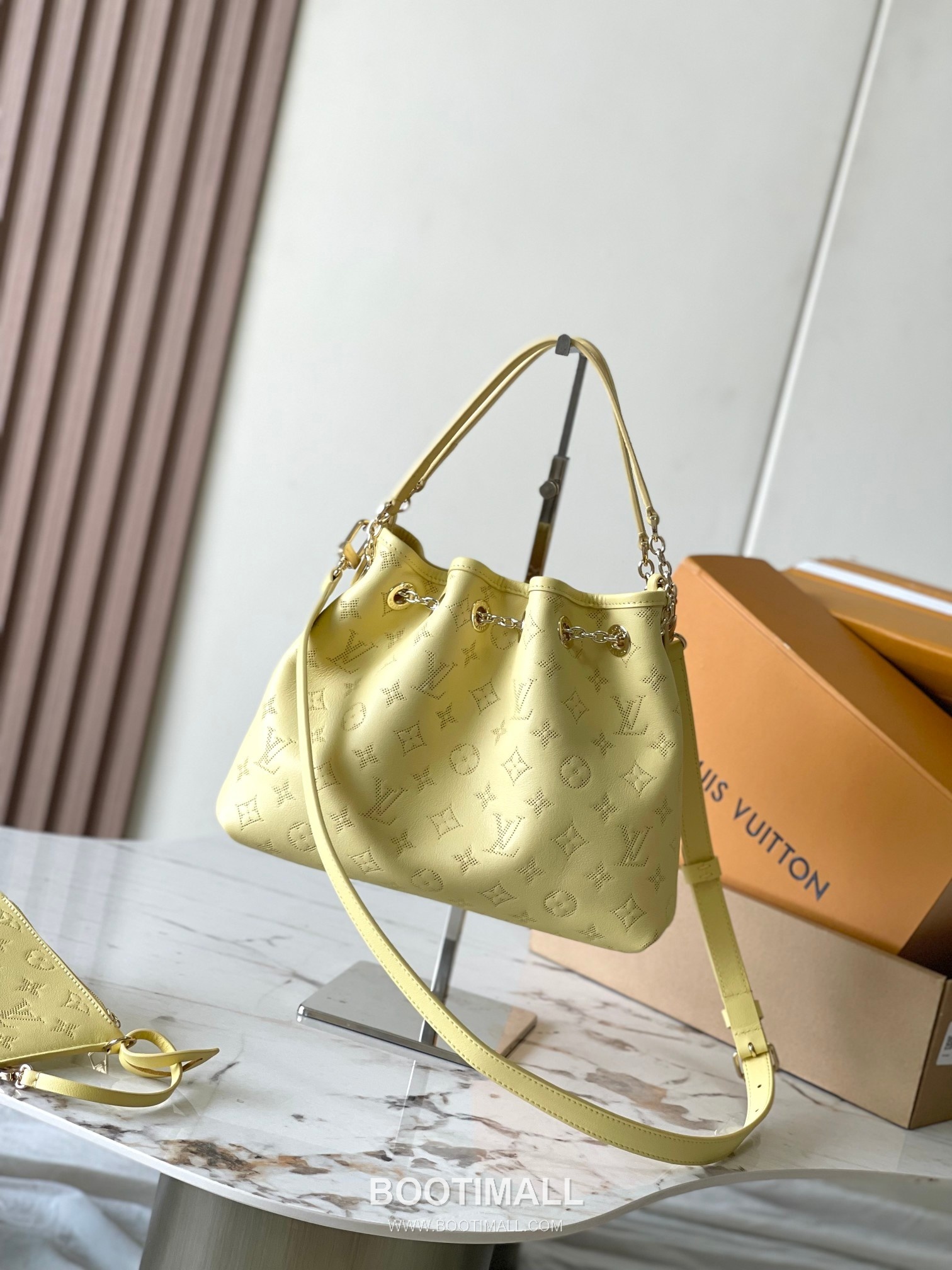 Louis Vuitton Bundle Monogram Perforated Embossed Cowhide Yellow Long Wallet 루이비통 번들 모노그램 퍼포레이티드 엠보싱 소가죽 옐로우 장지갑 28cm 4