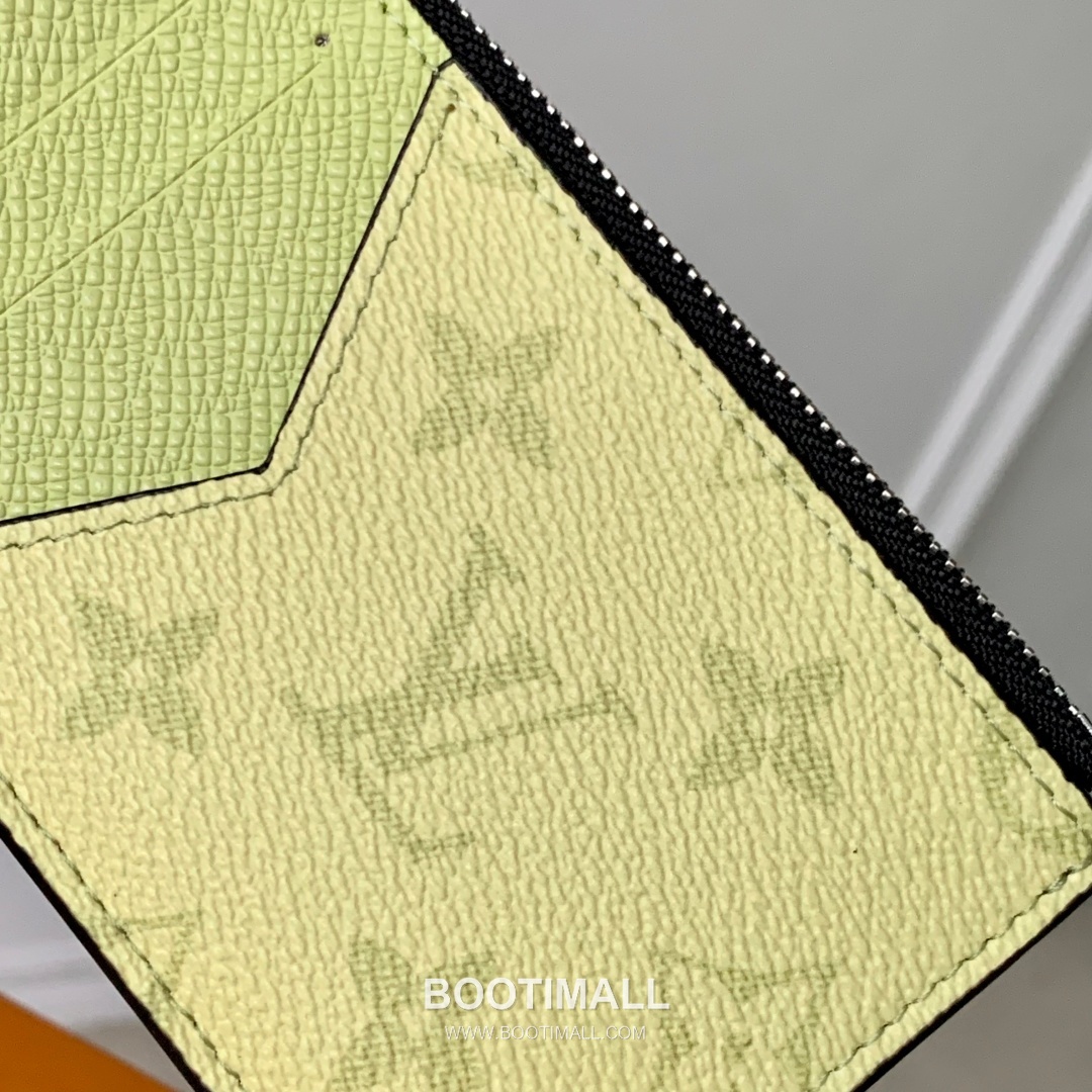 Louis Vuitton Monogram Taiga Coin Card Coated Canvas and Leather Yellow Holder 루이비통 모노그램 타이가 코인 카드 코티드 캔버스 레더 옐로우 14.5cm 5