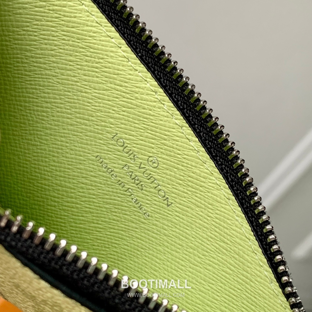 Louis Vuitton Monogram Taiga Coin Card Coated Canvas and Leather Yellow Holder 루이비통 모노그램 타이가 코인 카드 코티드 캔버스 레더 옐로우 14.5cm 8