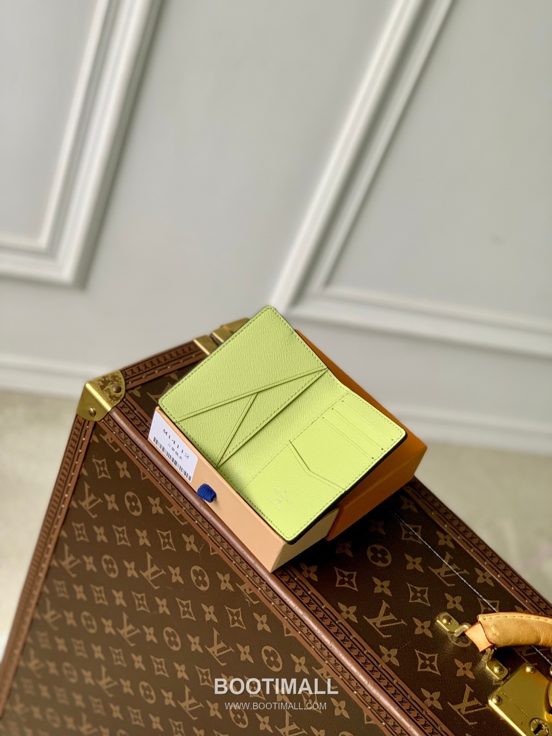 Louis Vuitton Pocket Organizer Monogram Taiga Canvas and Leather Yellow Card Holder 루이비통 포켓 오거나이저 모노그램 타이가 캔버스 레더 옐로우 카드홀더 11.1cm 9