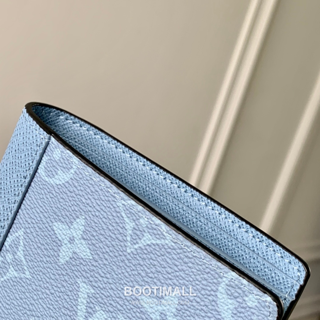 Louis Vuitton Multiple Monogram Taiga Canvas and Leather Blue Bifold Wallet 루이비통 멀티플 모노그램 타이가 캔버스 레더 블루 반지갑 11.5cm 6