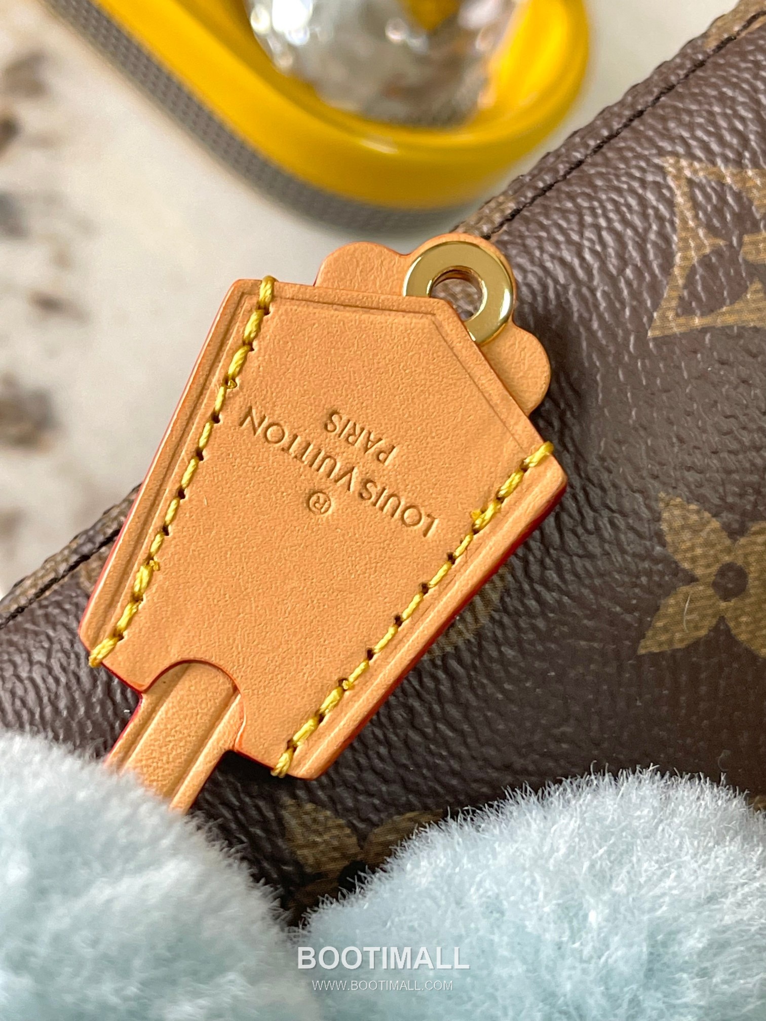 Louis Vuitton Vivienne Phone Pouch Leather M12269 루이비통 비비엔느 폰 파우치 가죽 크로스백 17.5cm 9