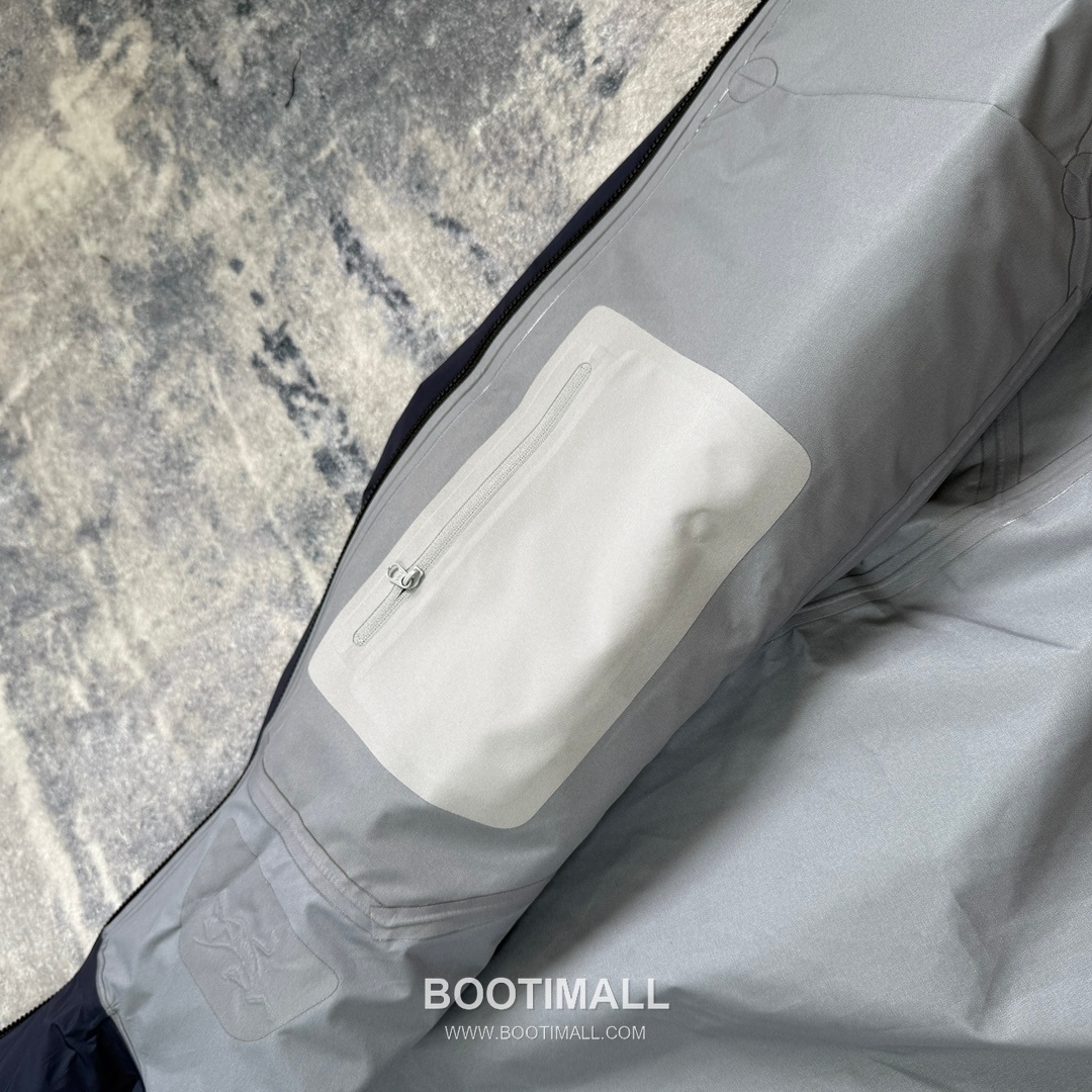 Arc'teryx Namtso Beta SL Gamma Blue Hard Shell Jacket 아크테릭스 남초 베타 SL 감마 블루 하드쉘 자켓 12