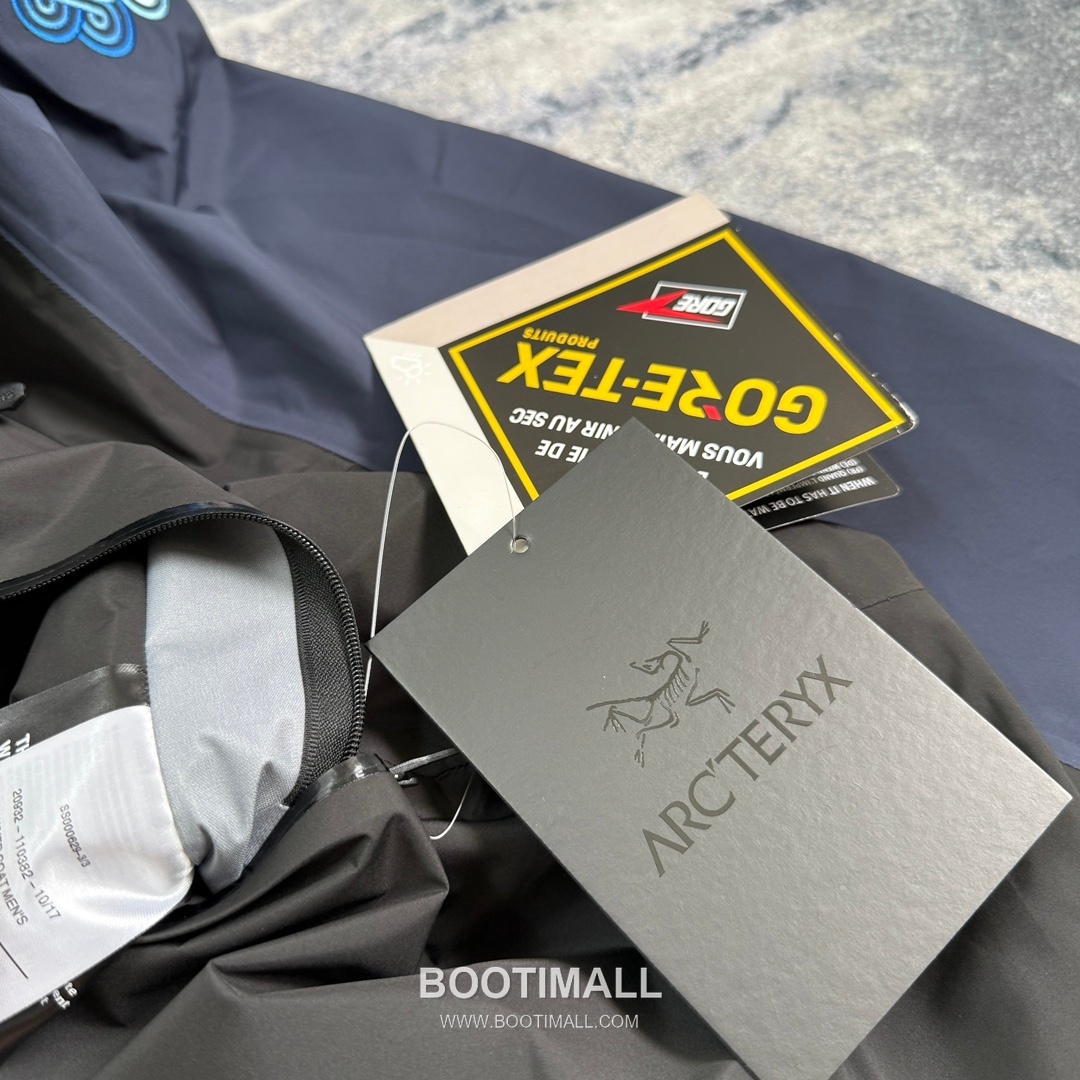 Arc'teryx Namtso Beta SL Gamma Blue Hard Shell Jacket 아크테릭스 남초 베타 SL 감마 블루 하드쉘 자켓 17