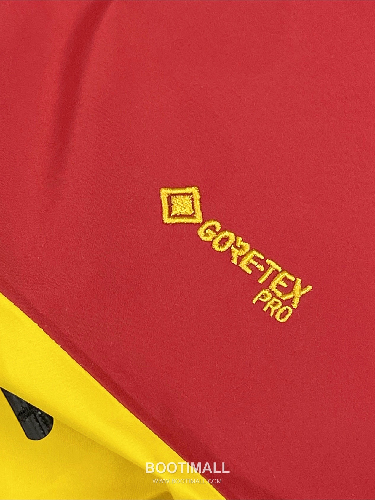 Arc'teryx Kawagebo Bata AR Shell GORE-TEX Pro Red Hardshell Jacket 아크테릭스 카와거보 바타 AR 셸 고어텍스 프로 레드 하드쉘 자켓 17