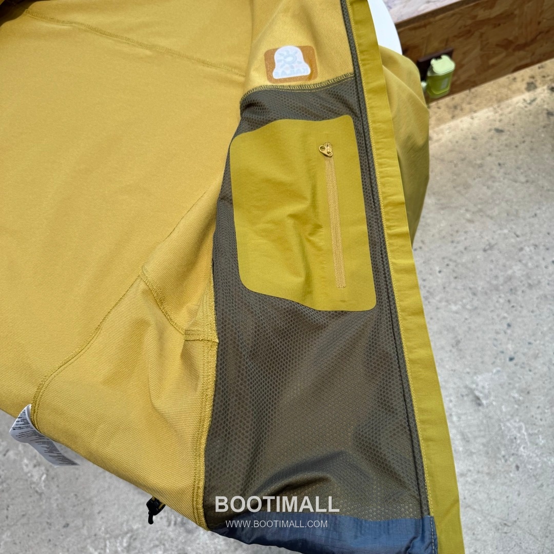 Kailas M8-X Softshell Polyamide Polyester Elastane Black Windbreaker 카일라스 M8-X 소프트쉘 폴리아미드 폴리에스터 엘라스테인 블랙 바람막이 25