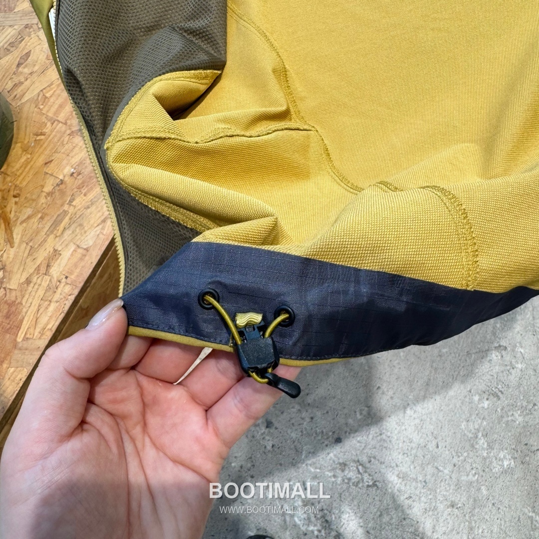 Kailas M8-X Softshell Polyamide Polyester Elastane Black Windbreaker 카일라스 M8-X 소프트쉘 폴리아미드 폴리에스터 엘라스테인 블랙 바람막이 26