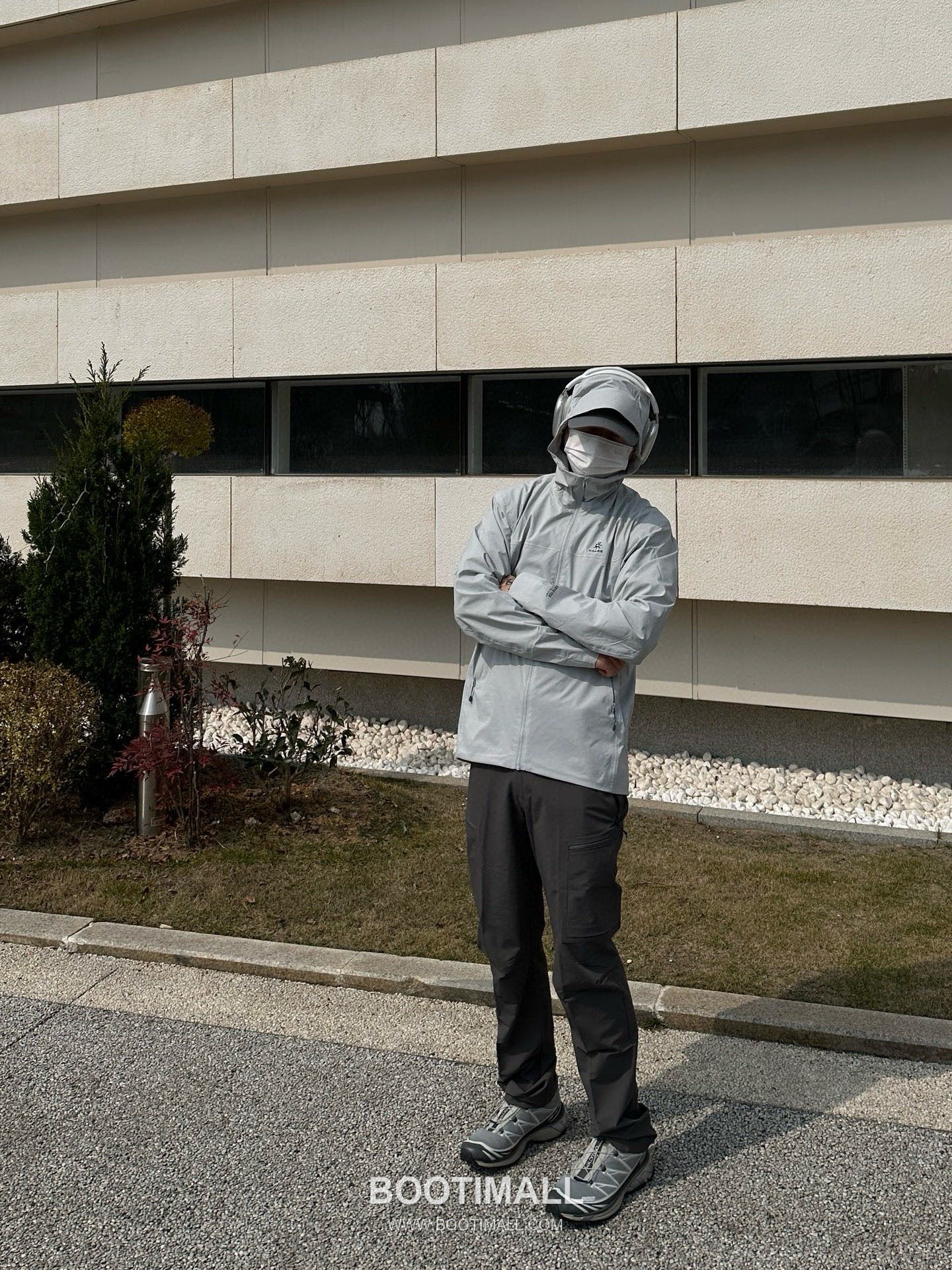 Kailas M8-X Hooded Softshell Nylon Polyester Spandex Light Cloud Gray Windbreaker 카일라스 M8-X 후드 소프트쉘 나일론 폴리에스터 스판덱스 라이트 클라우드 그레이 바람막이 10