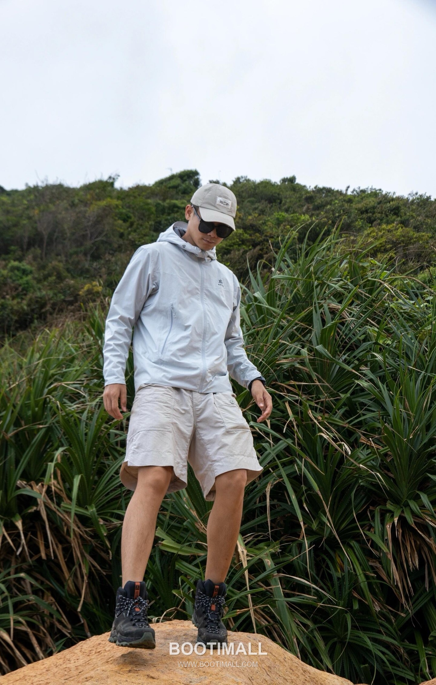 Kailas M8-X Hooded Softshell Nylon Polyester Spandex Light Cloud Gray Windbreaker 카일라스 M8-X 후드 소프트쉘 나일론 폴리에스터 스판덱스 라이트 클라우드 그레이 바람막이 15