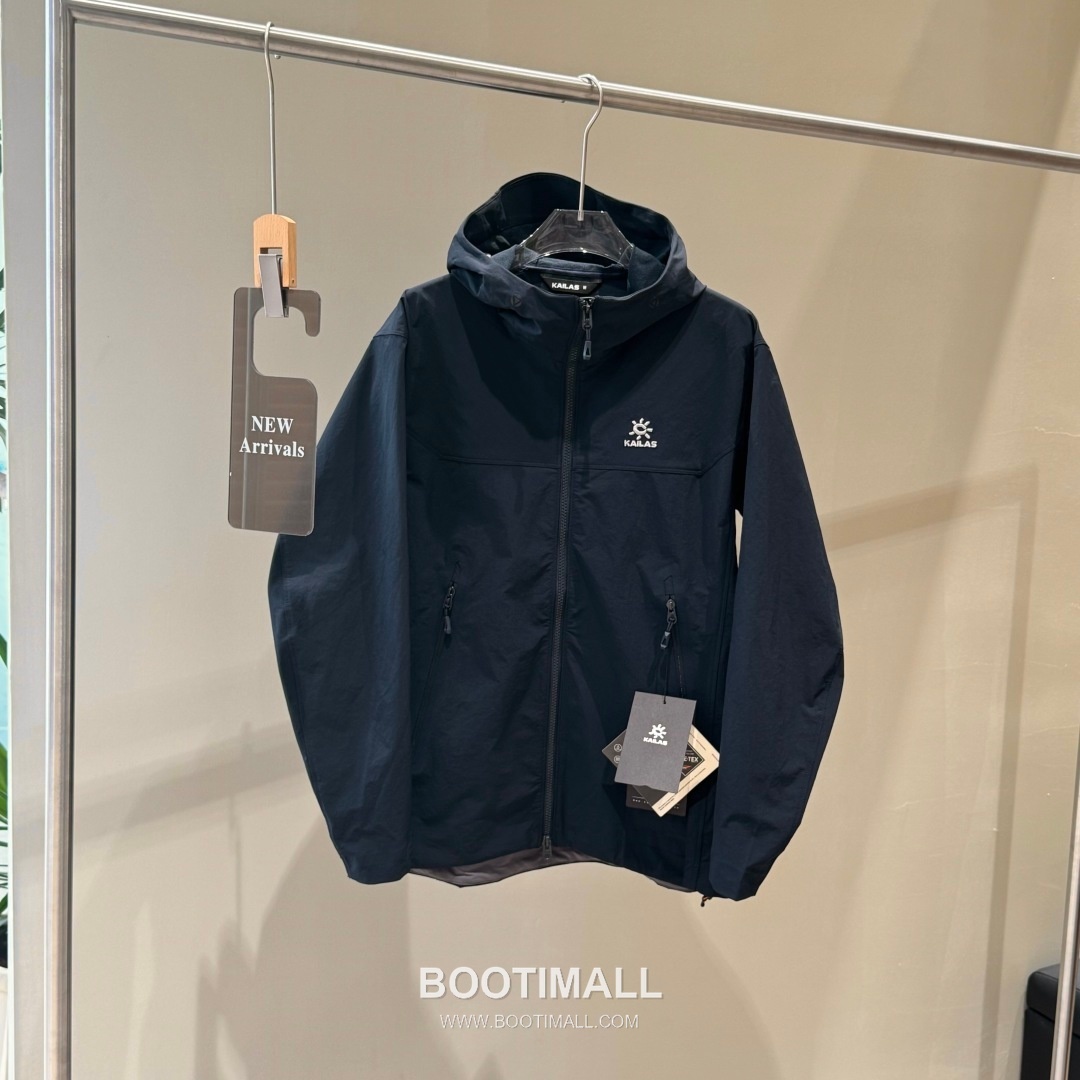 Kailas M8-X Softshell Polyamide Blend Navy Hooded Jacket 카일라스 M8-X 소프트쉘 폴리아미드 혼방 네이비 후드 자켓 1