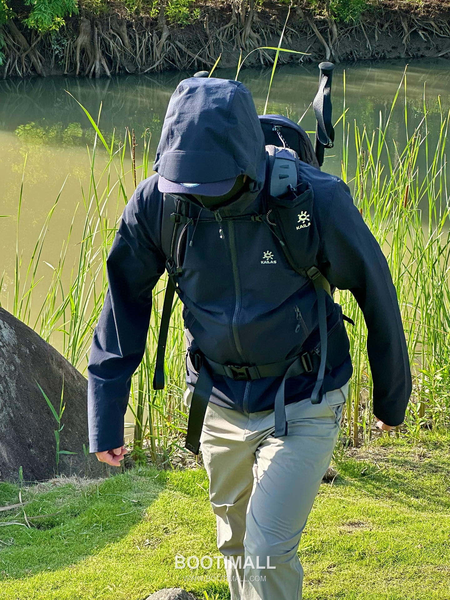 Kailas M8-X Softshell Polyamide Blend Navy Hooded Jacket 카일라스 M8-X 소프트쉘 폴리아미드 혼방 네이비 후드 자켓 8