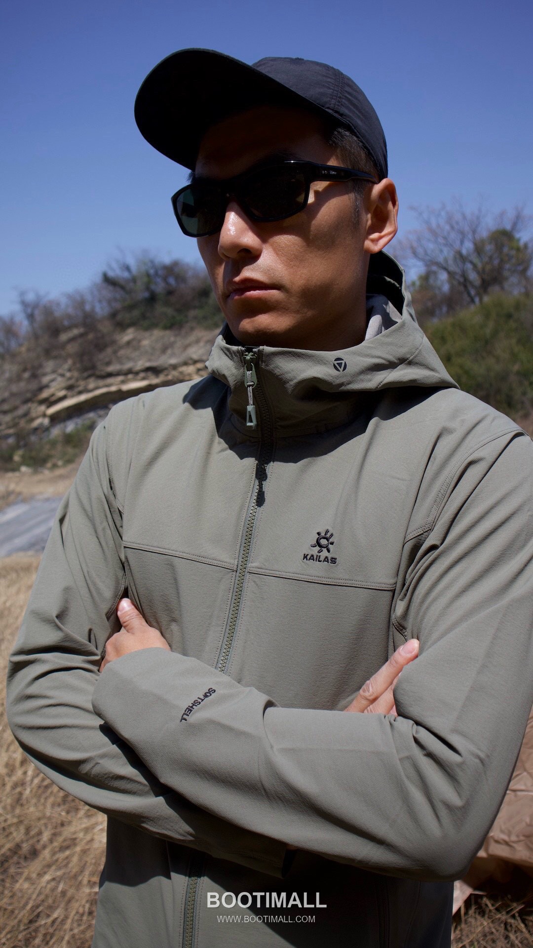 Kailas M8-X Softshell Hoodie Nylon Polyester Elastane Iron Green Windbreaker 카일라스 M8-X 소프트쉘 후디 나일론 폴리에스터 엘라스틴 아이언 그린 바람막이 12