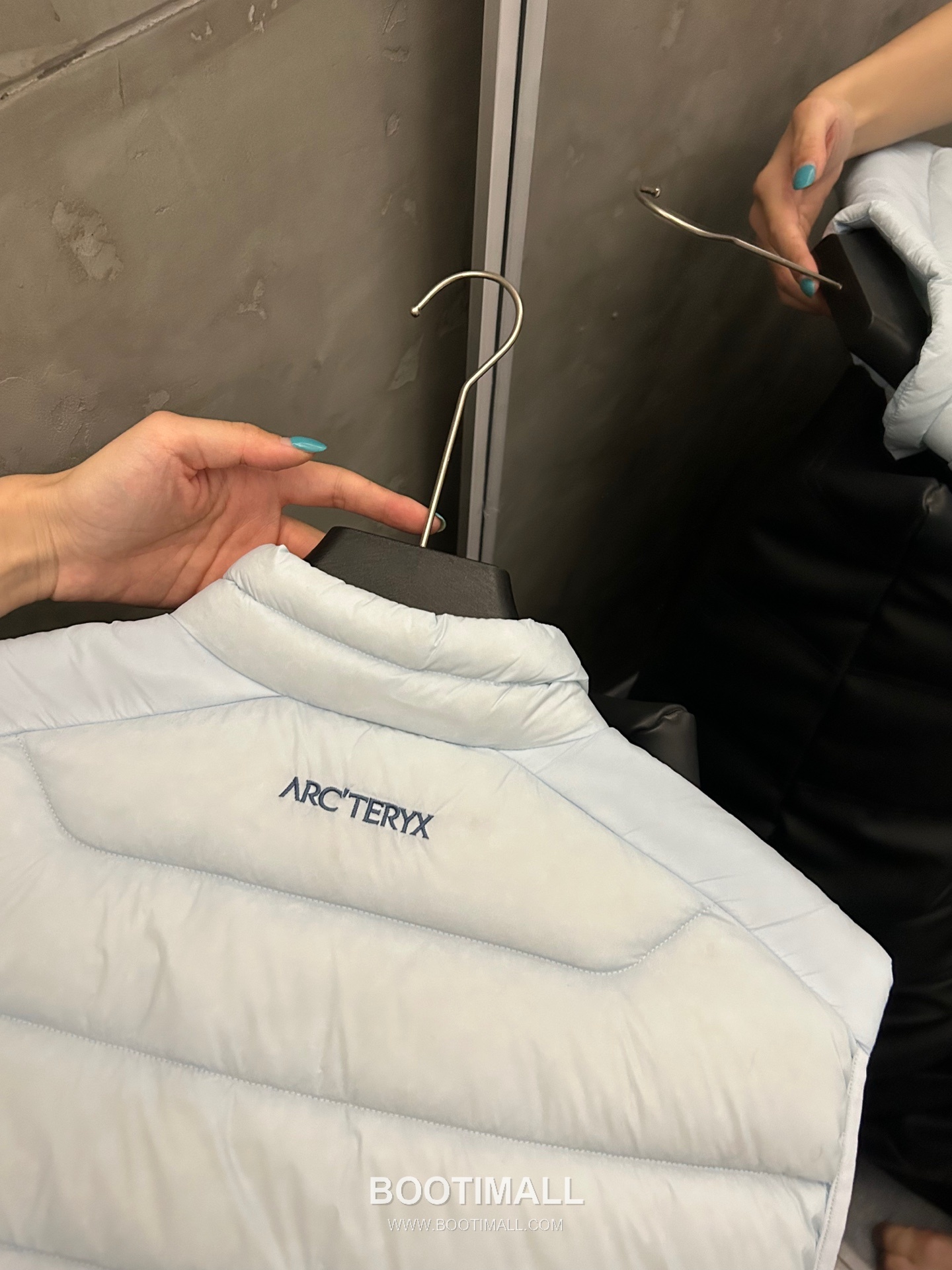 Arc'teryx Cerium Dawn Blue Down Vest 아크테릭스 세륨 새벽 블루 다운 베스트 13