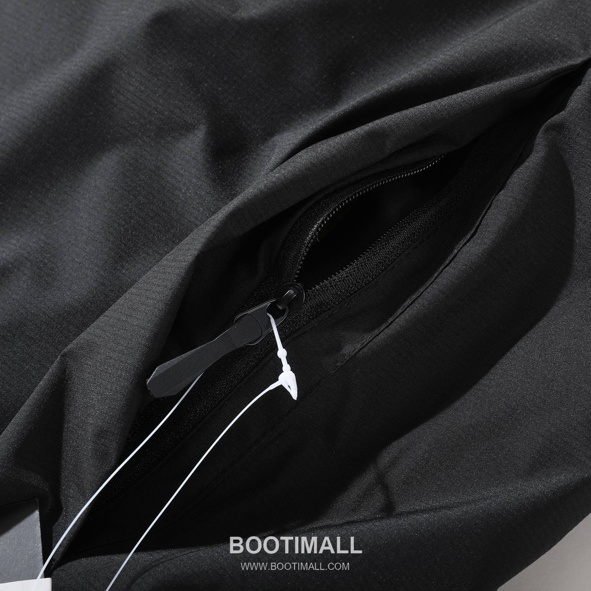 Arc'teryx Atom Heavyweight Hoody Black Padded Jacket 아크테릭스 아톰 헤비웨이트 후디 블랙 패딩 자켓 11