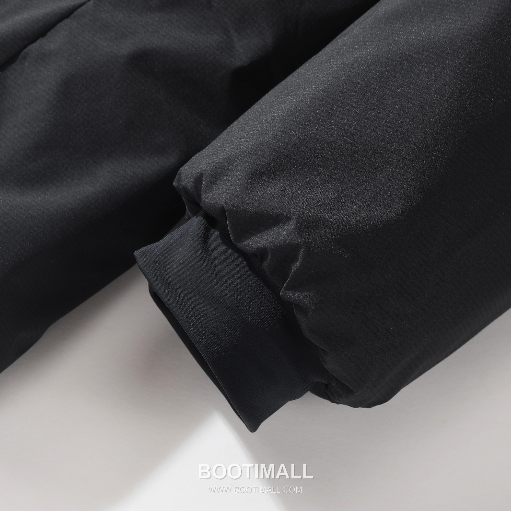 Arc'teryx Atom Heavyweight Hoody Black Padded Jacket 아크테릭스 아톰 헤비웨이트 후디 블랙 패딩 자켓 12