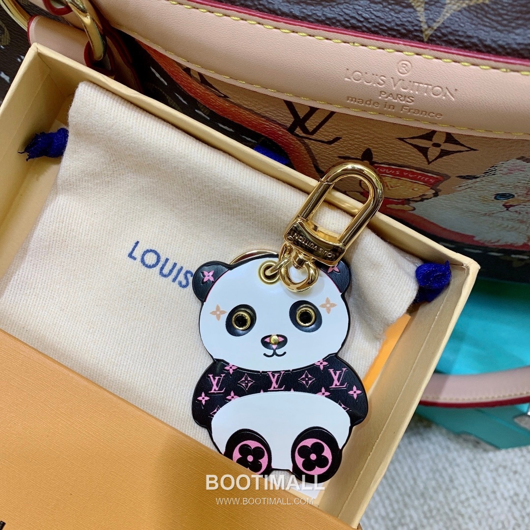 Louis Vuitton Panda Charm Keyring 루이비통 판다 참 키링 3
