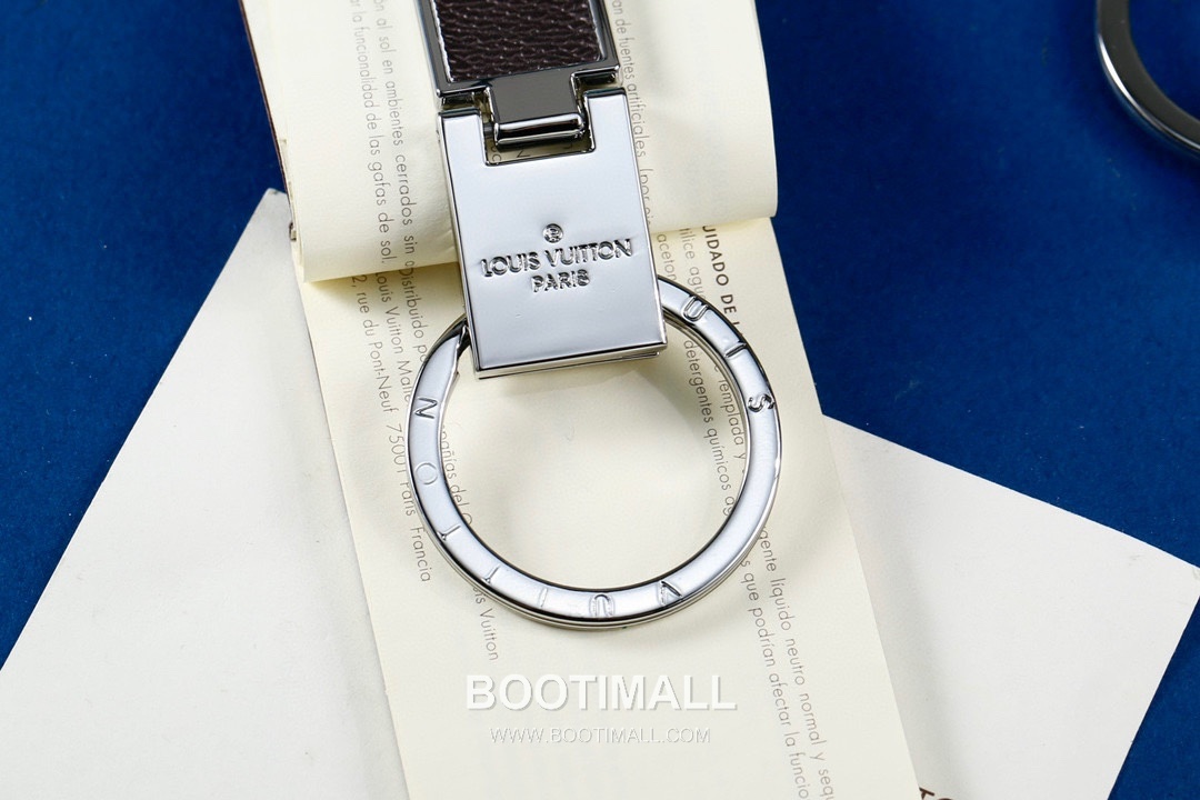 Louis Vuitton Circle Monogram Leather Charm Black Keyring 루이비통 서클 모노그램 레더 참 가죽 블랙 키링 7