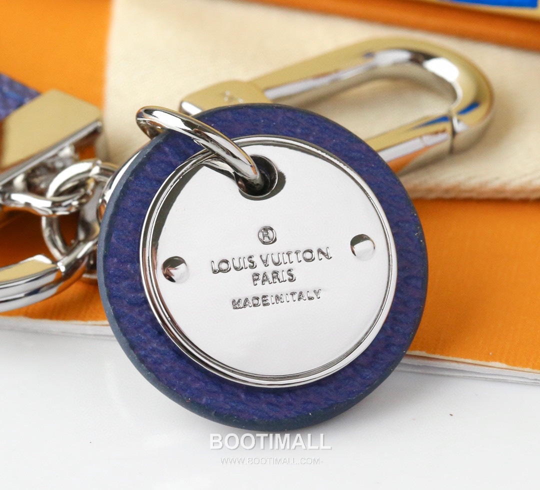 Louis Vuitton Rectangular Tag Logo Cutout Leather White Keyring 루이비통 직사각 태그 로고 컷아웃 가죽 화이트 키링 7