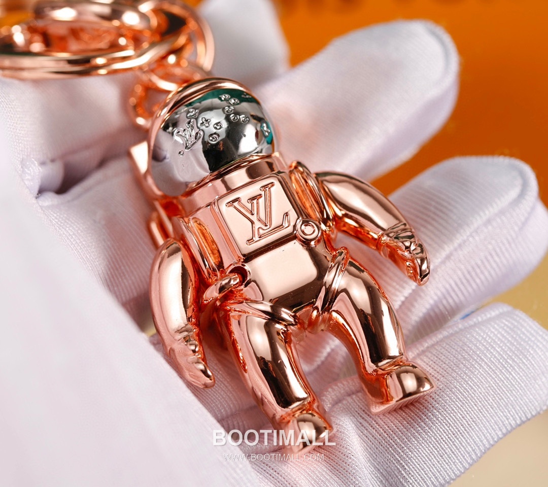 Louis Vuitton Astronaut Charm Metal Silver Keyring 루이비통 우주비행사 참 메탈 실버 키링 8