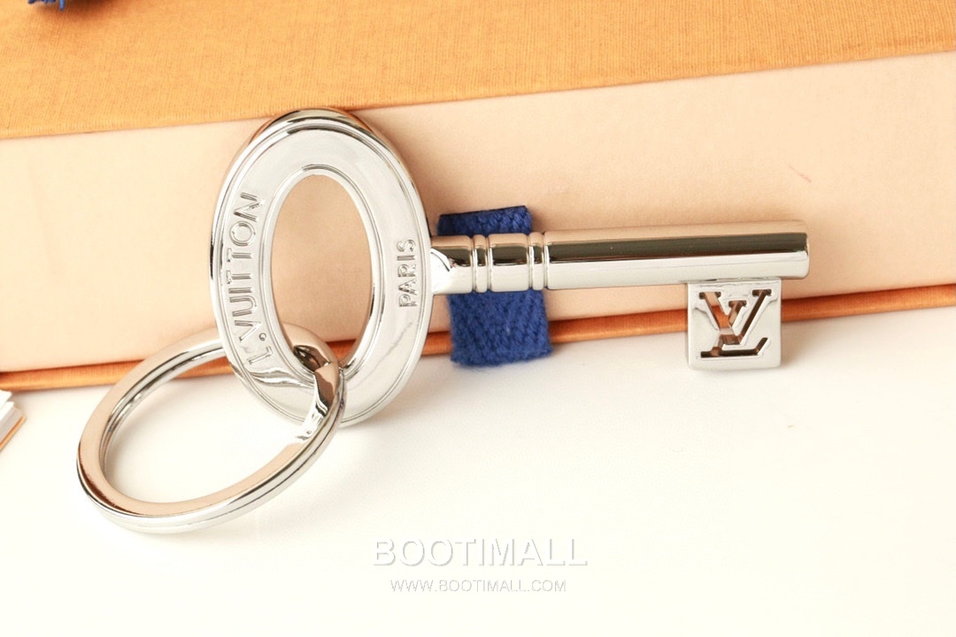 Louis Vuitton Key Charm Metal Silver Keyring 루이비통 키 참 메탈 실버 키링 3