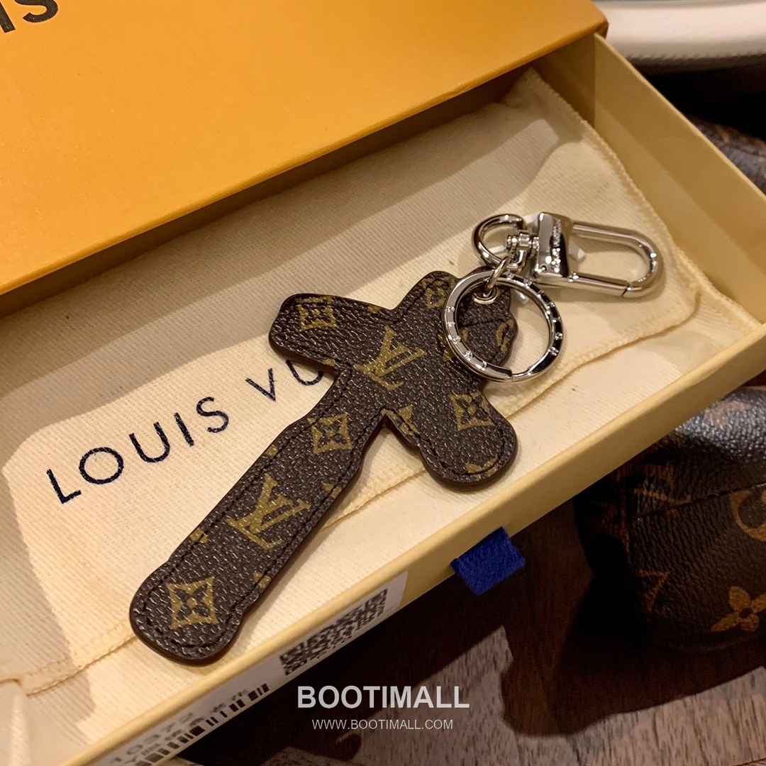 Red-Blue Doll Bag Charm Cowhide Leather Red Keyring 레드블루 인형 백참 소가죽 키링 5