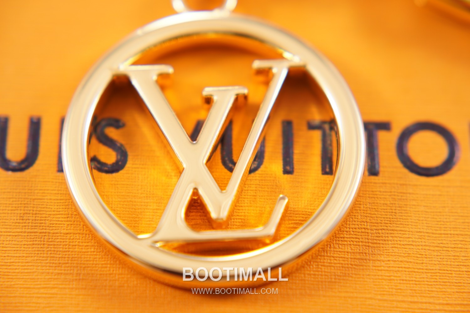 Louis Vuitton Circle Twinkling Monogram Flower Metal Gold Bag Charm Key Holder 루이비통 서클 트윙클링 모노그램 플라워 메탈 골드 백참 키홀더 5