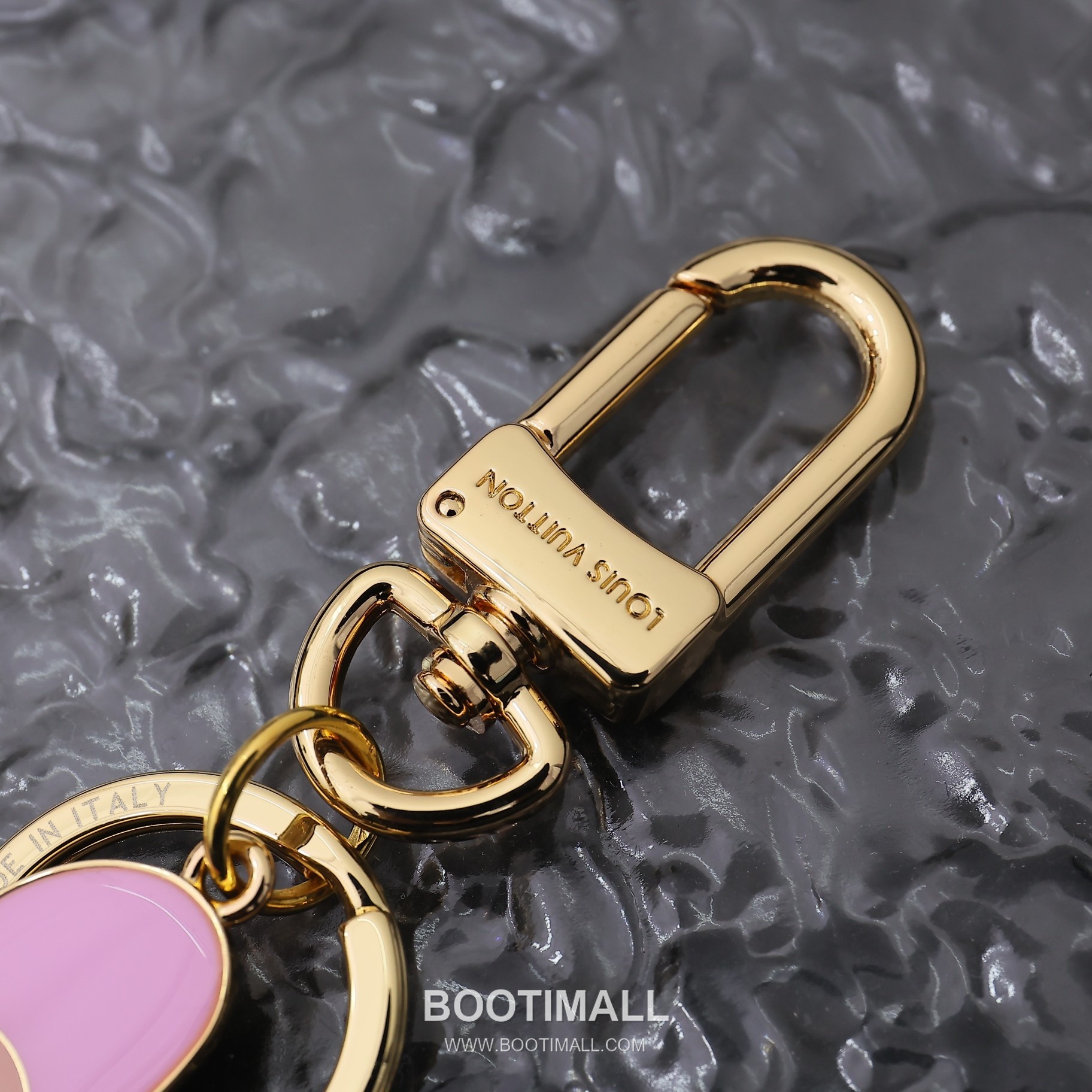 Louis Vuitton Vivienne on the Court Metal Multicolor Keyring 루이비통 비비엔 온 더 코트 메탈 멀티컬러 키링 4
