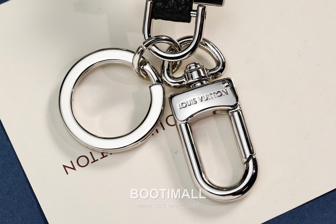 Louis Vuitton Leather Carabiner Silver Keyring 루이비통 레더 카라비너 가죽 실버 키링 6
