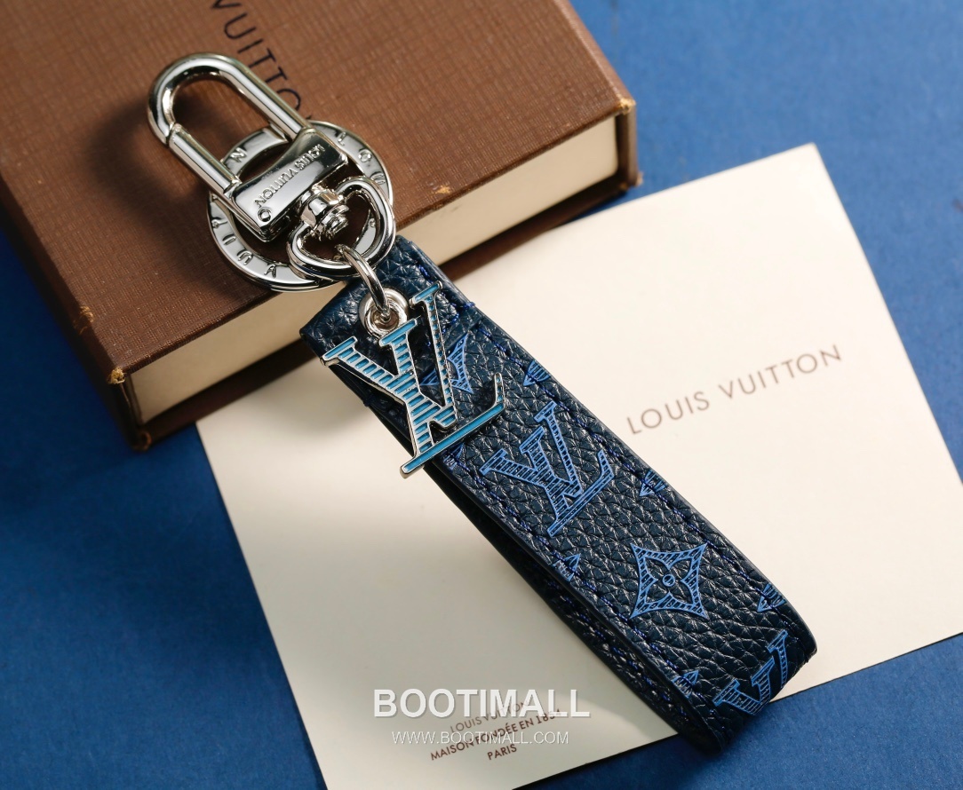 Louis Vuitton Carabiner Charm Metal Silver Keyring 루이비통 카라비너 참 메탈 실버 키링 2