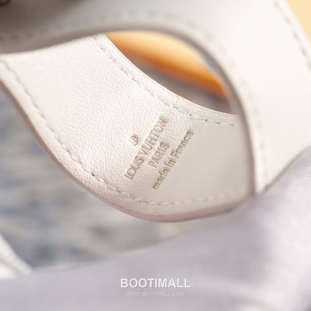 Louis Vuitton Circle Logo Monogram Leather Charm Canvas White Keyring 루이비통 서클 로고 모노그램 레더 참 캔버스 화이트 키링 8