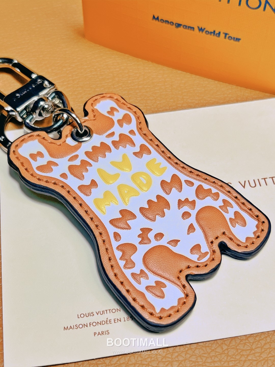 Louis Vuitton Mountain Bear Damier Smooth Calfskin Brown Bag Charm Key Holder 루이비통 마운틴 베어 다미에 스무스 카프스킨 브라운 백참 키홀더 5