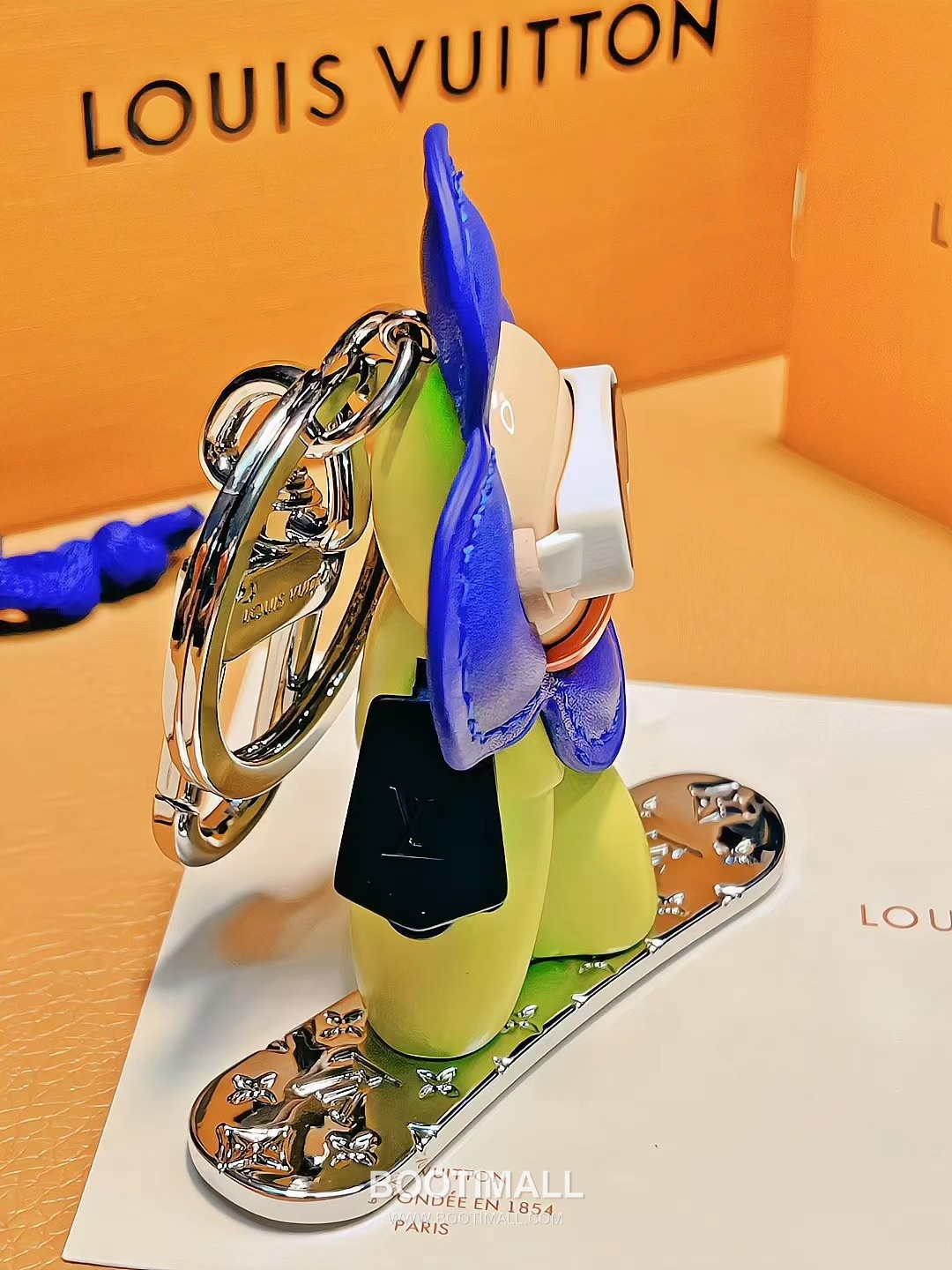 Louis Vuitton Vivienne Ski Mascot Keyring 루이비통 비비안 스키 마스코트 키링 8