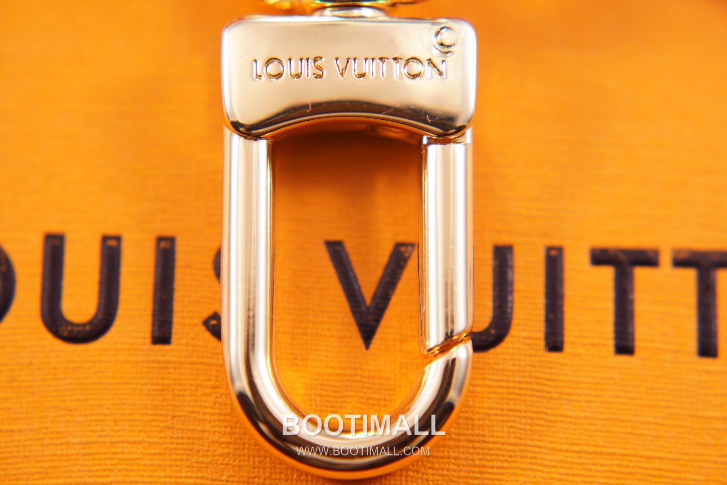 Louis Vuitton Cutout Smiley Monogram Charm Metal Pink Keyring 루이비통 컷아웃 스마일리 모노그램 참 메탈 핑크 키링 8
