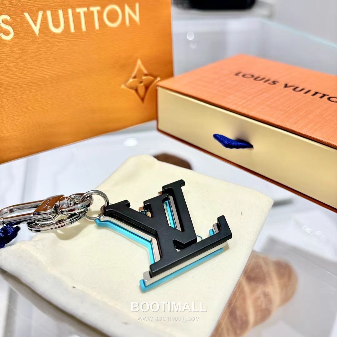 Bulgari Chromatic Letter Charm Metal Keyring 호간 크로마틱 레터 참 메탈 키링 7