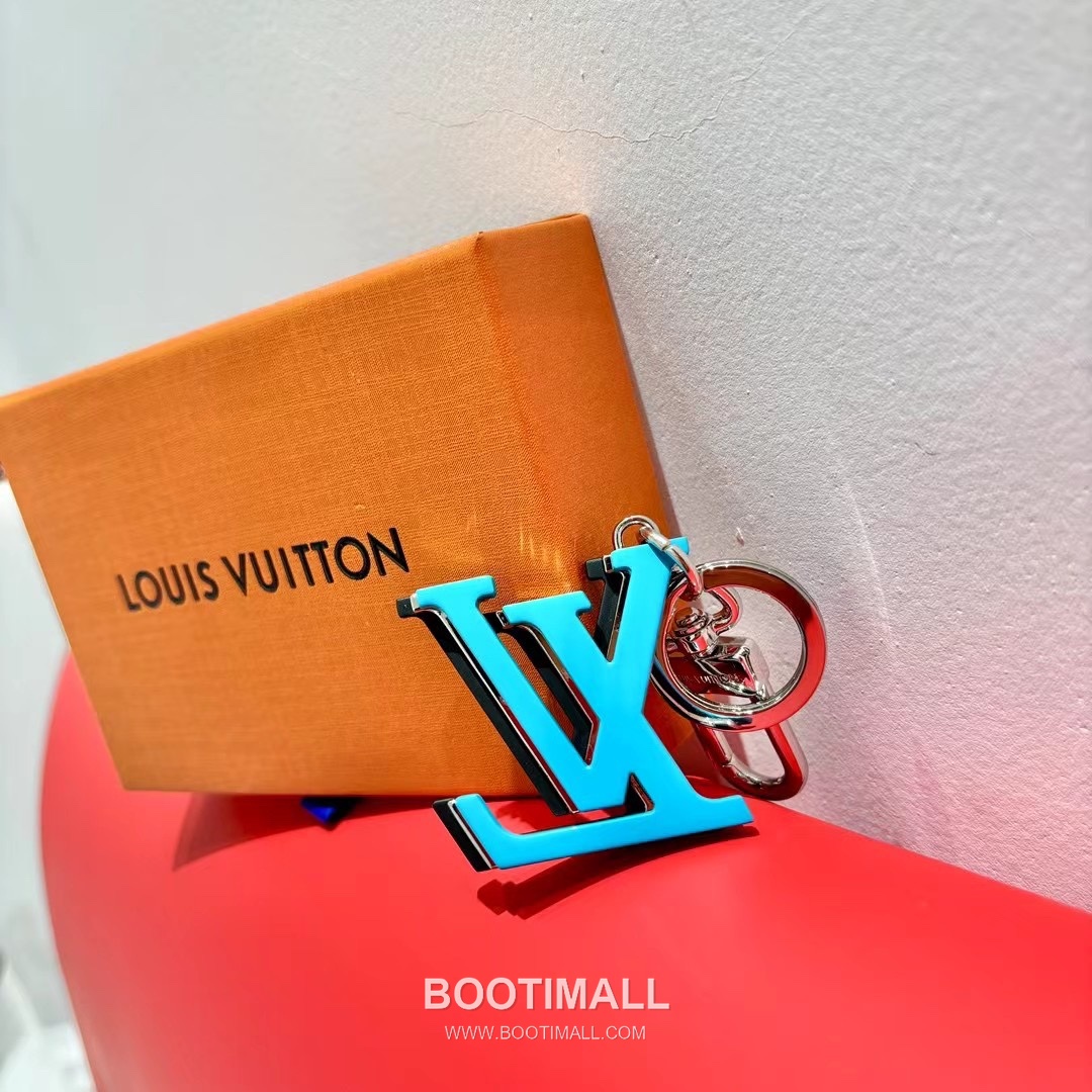 Bulgari Chromatic Letter Charm Metal Silver Keyring 호간 크로마틱 레터 참 메탈 실버 키링 7